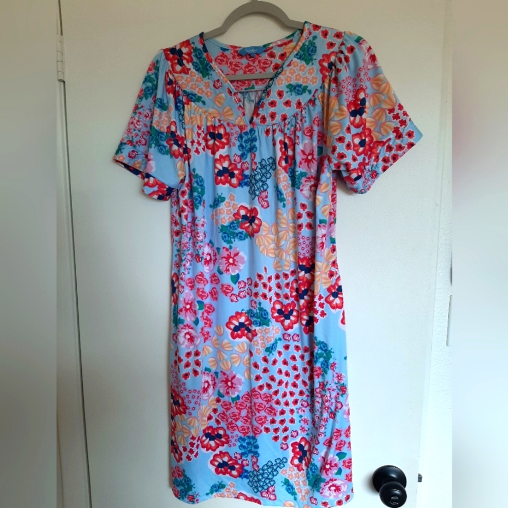 Grandma Chic Short Sleeve Floral Mumu House Dress - Small